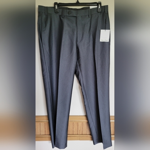 NWT Calvin Klein Men's Suit Seperates Gray Dress Pants Size 36x30 - Picture 1 of 9